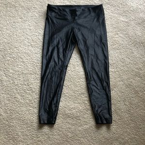 Koral Lustrous High Rise Capri Leggings